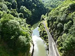 La Maronne juste en aval du barrage.