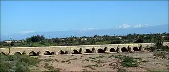 vue actuelle du pont almohade sur l'oued Tensift