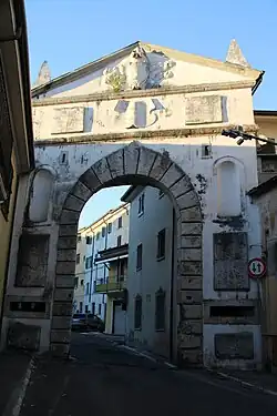 La Porta Martana.