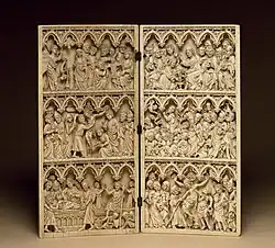 Feuille de diptyque en ivoire avec des scènes de la passion créée par le Maître du diptyque Kremsmünster vers la fin du XIVe&nbsp;siècle (Walters Art Museum, Baltimore, États-Unis).