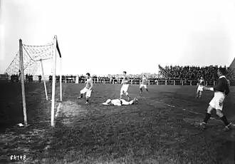 Action de jeu lors d'un match de football
