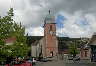 L'église Saint-Pierre et Saint-Paul.