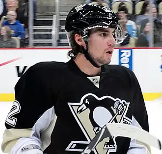 Photographie de Matt Niskanen avec les Penguins de Pittsburgh