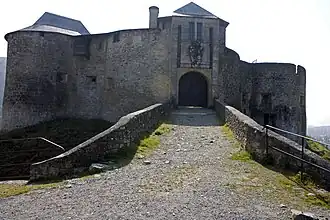 Le château fort du XIe&nbsp;siècle.