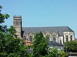 Église Saint-Jean-Baptiste.