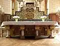 Le maître-autel.