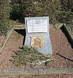 Monument hommage au 9e régiment de zouaves.