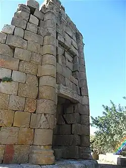 Mausolée de Taksebt, daté du IIe&nbsp;siècle&nbsp;av. J.-C. et situé près de la ville de Tigzirt