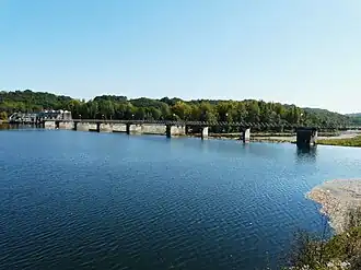 L'ensemble du barrage, côté amont.