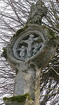 Détail de la croix de chemin.