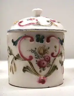 Porcelaine tendrevers 1750