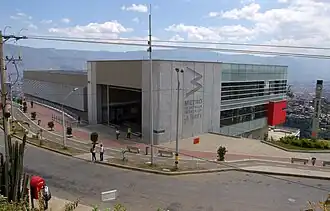 Image illustrative de l’article La Aurora (métro de Medellín)