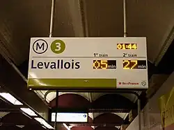 Ligne 3, 01 h 44Direction Levallois :- 1er&nbsp;train dans 5 minutes- 2e&nbsp;train dans 27 minutes.
