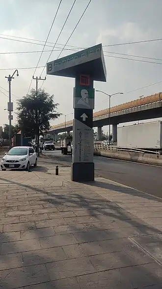 Entrée de la station.