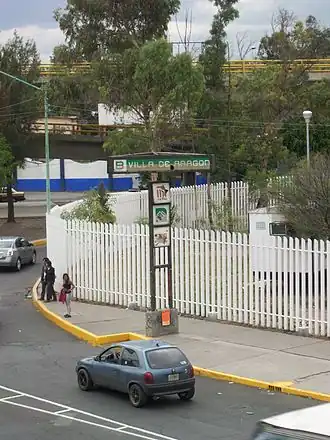 Entrée de la station.