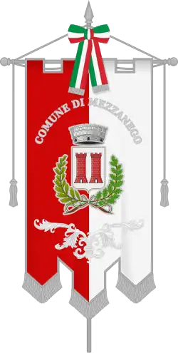 Drapeau de Mezzanego