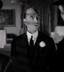 Description de l'image Milton Parsons in Dick Tracy (1945).png.