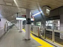 Vue des quais de la ligne Sakaisuji