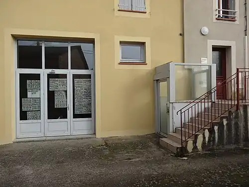 Entrée du club de judo.