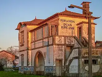 Duas Igrejas (Miranda do Douro)