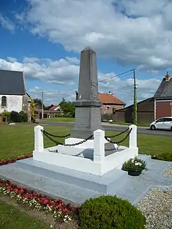 Monument aux morts.