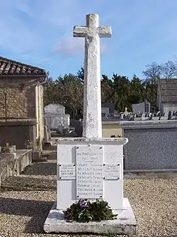 Le monument aux morts de Saint-André-du-Garn (janv.&nbsp;2010).