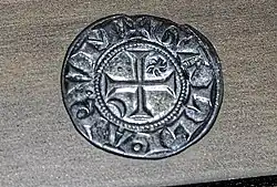 Autre monnaie similaire.