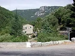 Ancien moulin communal de Mons (blé, olives, foulon).
