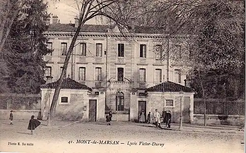 Façade du lycée au début du XXe&nbsp;siècle.