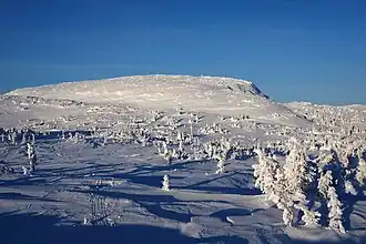 Vue du versant sud en hiver.