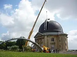 Montage des trappes de la Grande Coupole de Meudon.