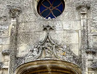 Décoration Renaissance du portail.