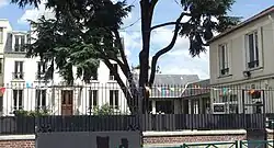 Description de cette image, également commentée ci-après