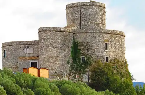 La tour de Montecarchio.