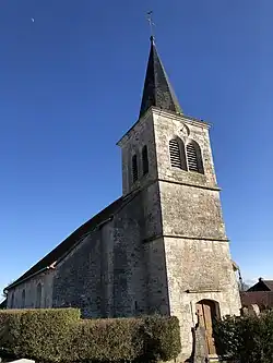 Façade de l'église Saint-Martin.