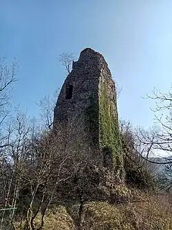Les vestiges du donjon.