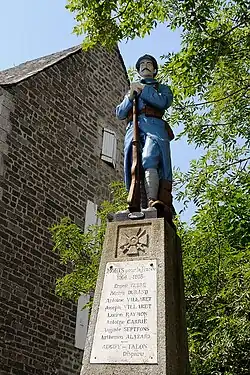 Monument aux morts« Monument aux morts de 1914-1918 à Aubrac », sur À nos grands hommes