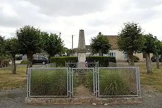 Le monument aux morts.