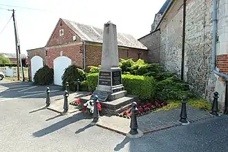Monument aux morts.