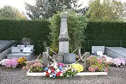 Monument aux morts de Campagne-lès-Wardrecques.