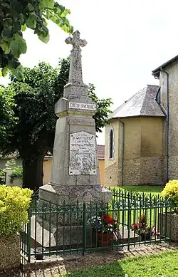 Le monument aux morts municipal