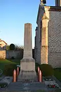 Monument aux morts de Toussieux.