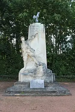 Monument aux morts.