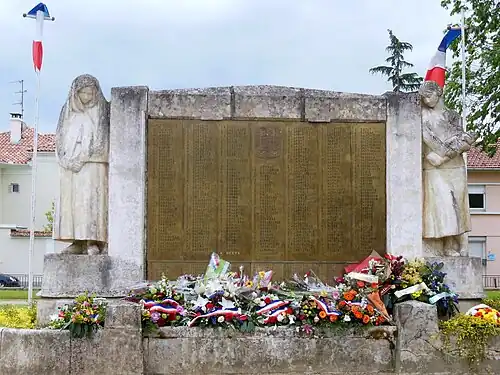 Monument aux morts de Mont-de-Marsan, œuvre de Charles Despiau
