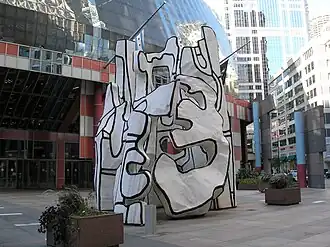 Le Monument à la bête debout.