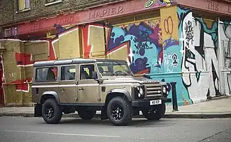 Land Rover Defender