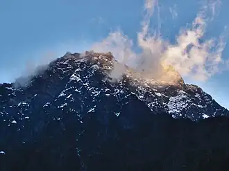 Vue du mont Baker depuis le refuge Bujuku.