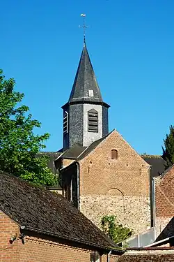 Le chevet vu de l'est.