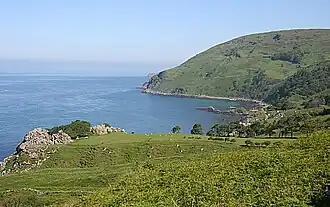 L'arrivée de Théon à Pyk a été tournée à Murlough Bay.