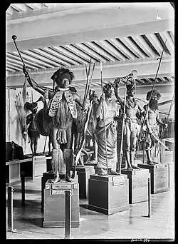 Galerie Ethnographique du musée de l'Armée en 1910